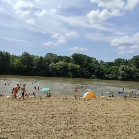 Eszterhai Fahaz Holiday home
