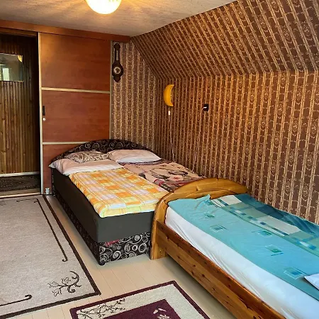 Holiday home Eszterhai Fahaz