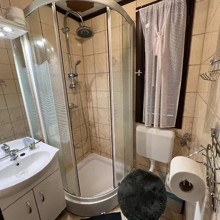 Eszterhai Fahaz Holiday home *